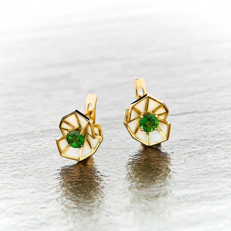 Earrings from the Ballet.Cocktail collection