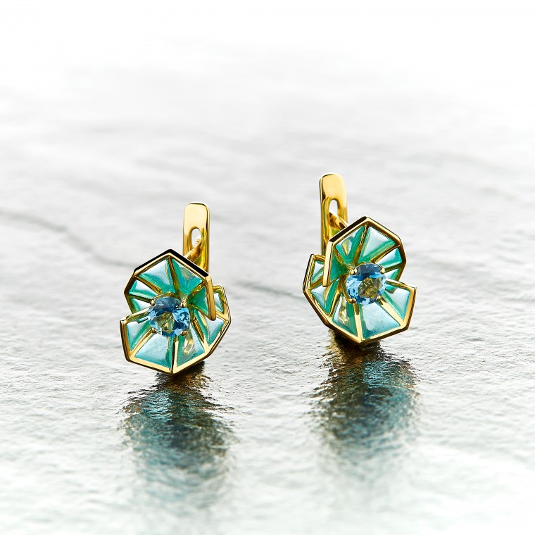 Earrings from the Ballet.Cocktail collection