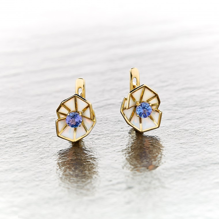 Earrings from the Ballet.Cocktail collection